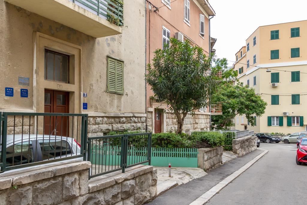 Apartment Of Solitude Сплит Экстерьер фото