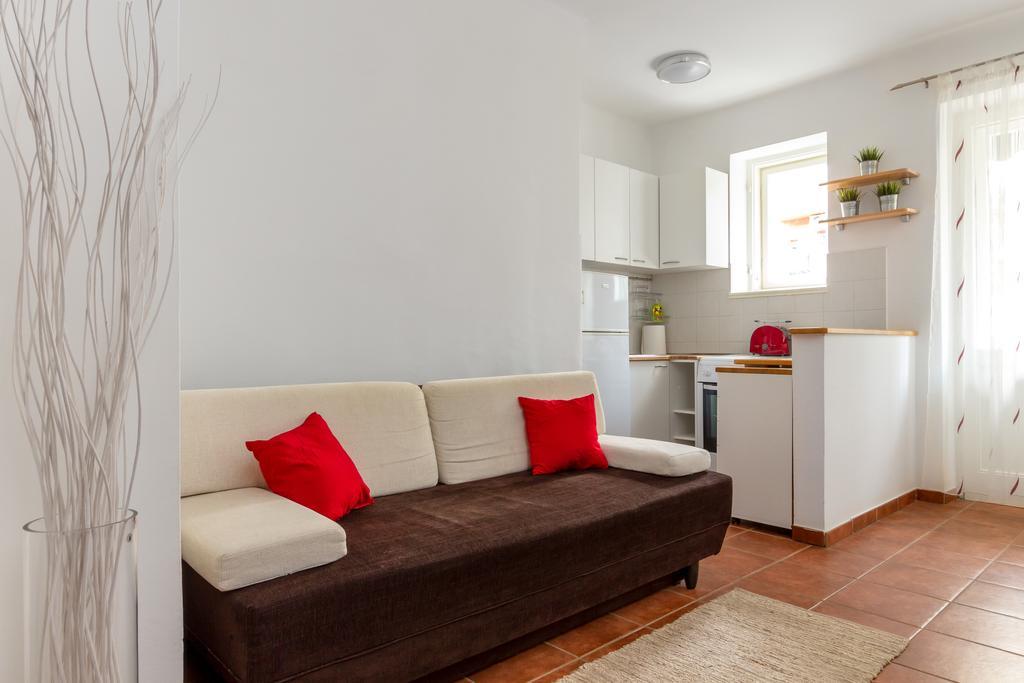 Apartment Of Solitude Сплит Экстерьер фото